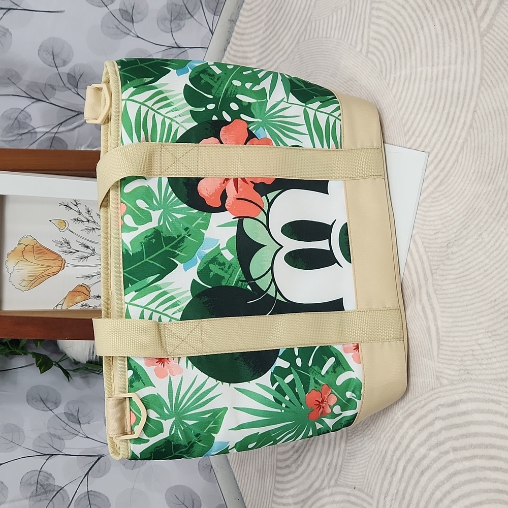 Disney Minnie and Mickey Cooler Tote - Picture 3 of 11